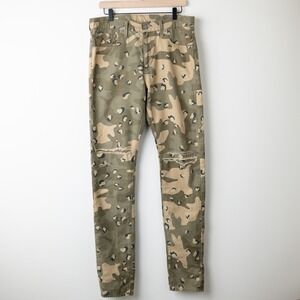 Levi's Lo-Ball‎ Camo Slim Jeans Pants Mens 33 Green Distressed Ripped Camouflage